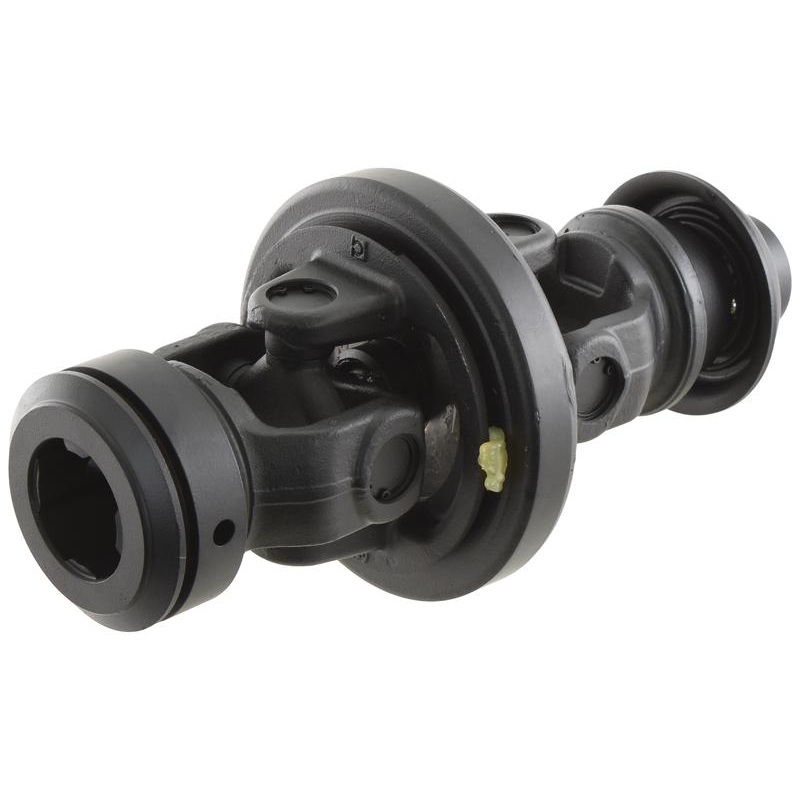 PTO Wide Angle Joint (U/J Size: 30.2 x 106mm) Size: 1-3/8”-6 Spline, Profile: Square, Ref: 12225. – Sparex Part No. S.165088